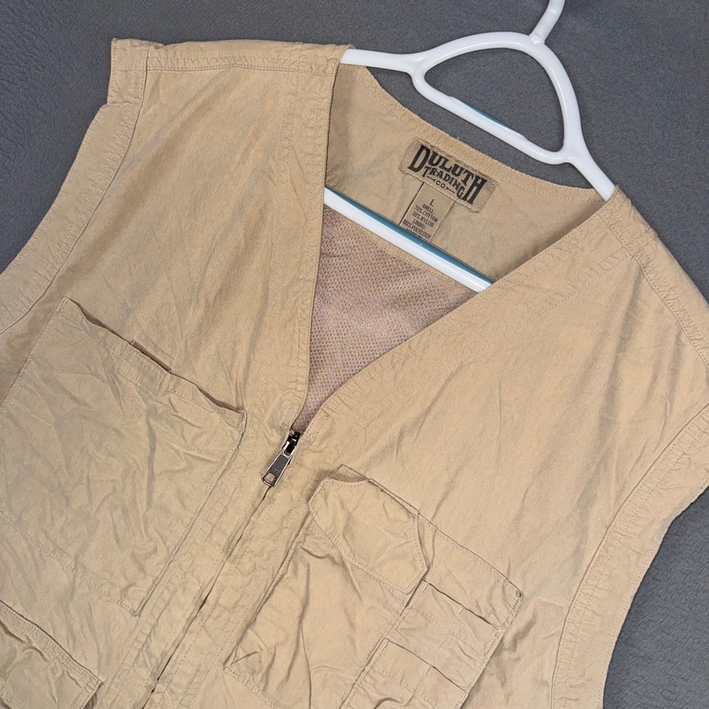 Duluth Trading Working Mans Vest Mens Large Tan Utility Mesh Multi-Pocket Fish